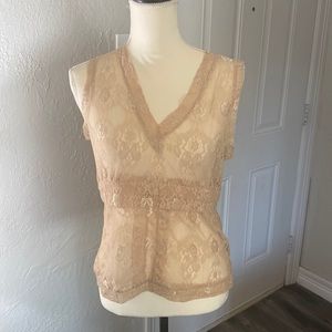 Vintage cream colored lace sleeveless blouse